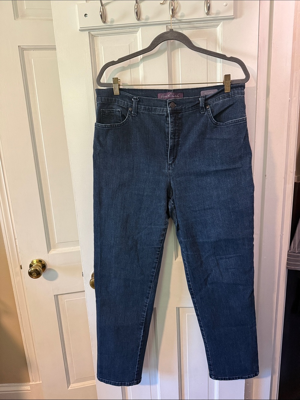 Gloria Vanderbilt Amanda Fit Dark Blue Cropped Women’s Jeans